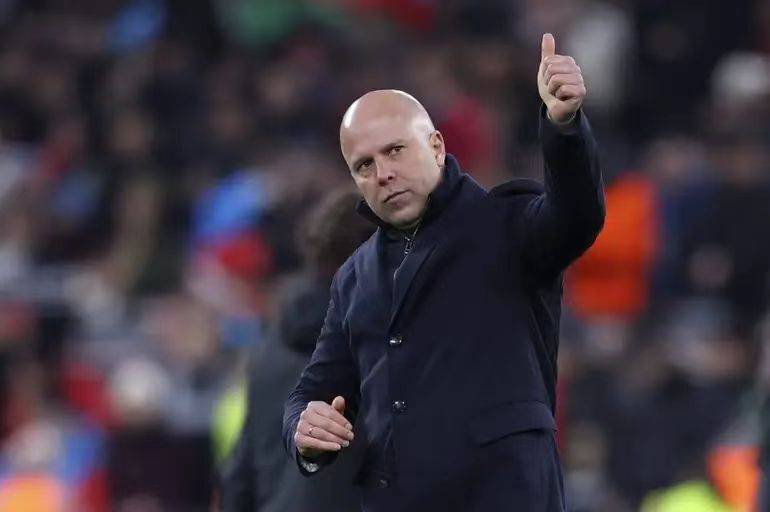 KAIYUN-莱万多夫斯基遭遇七连败,利物浦教练面临压力!的简单介绍